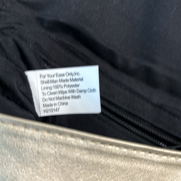 For your eyes only gold envelope evening wristlet purse - Picture 11 of 11